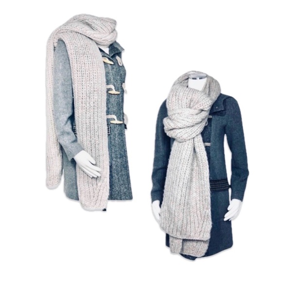 J. Crew Accessories - Rare‼️J. Crew Rare Oversized 100% Wool Warm Scarf